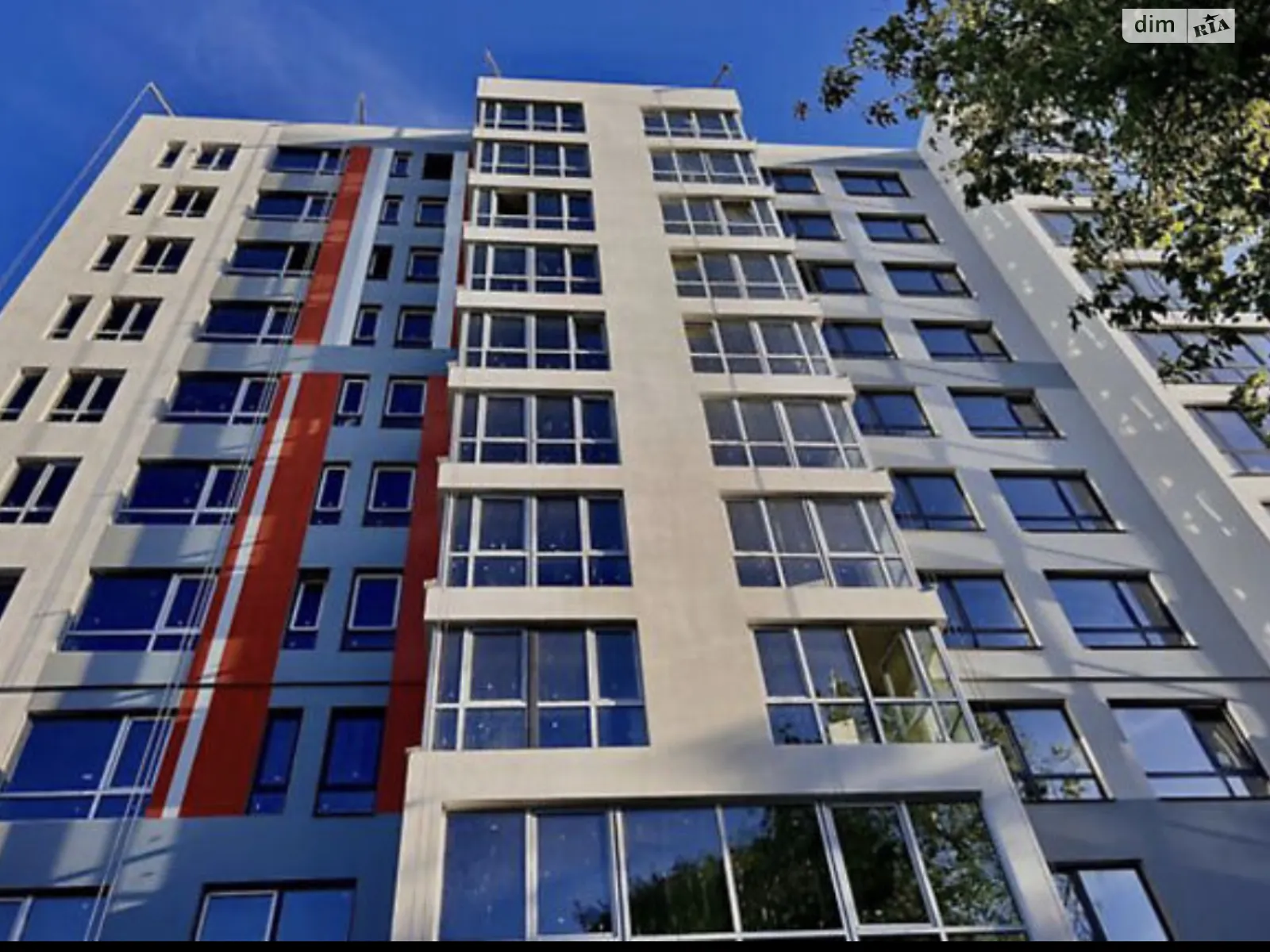 Продается 2-комнатная квартира 79.5 кв. м в Виннице, пл. Привокзальная - фото 1