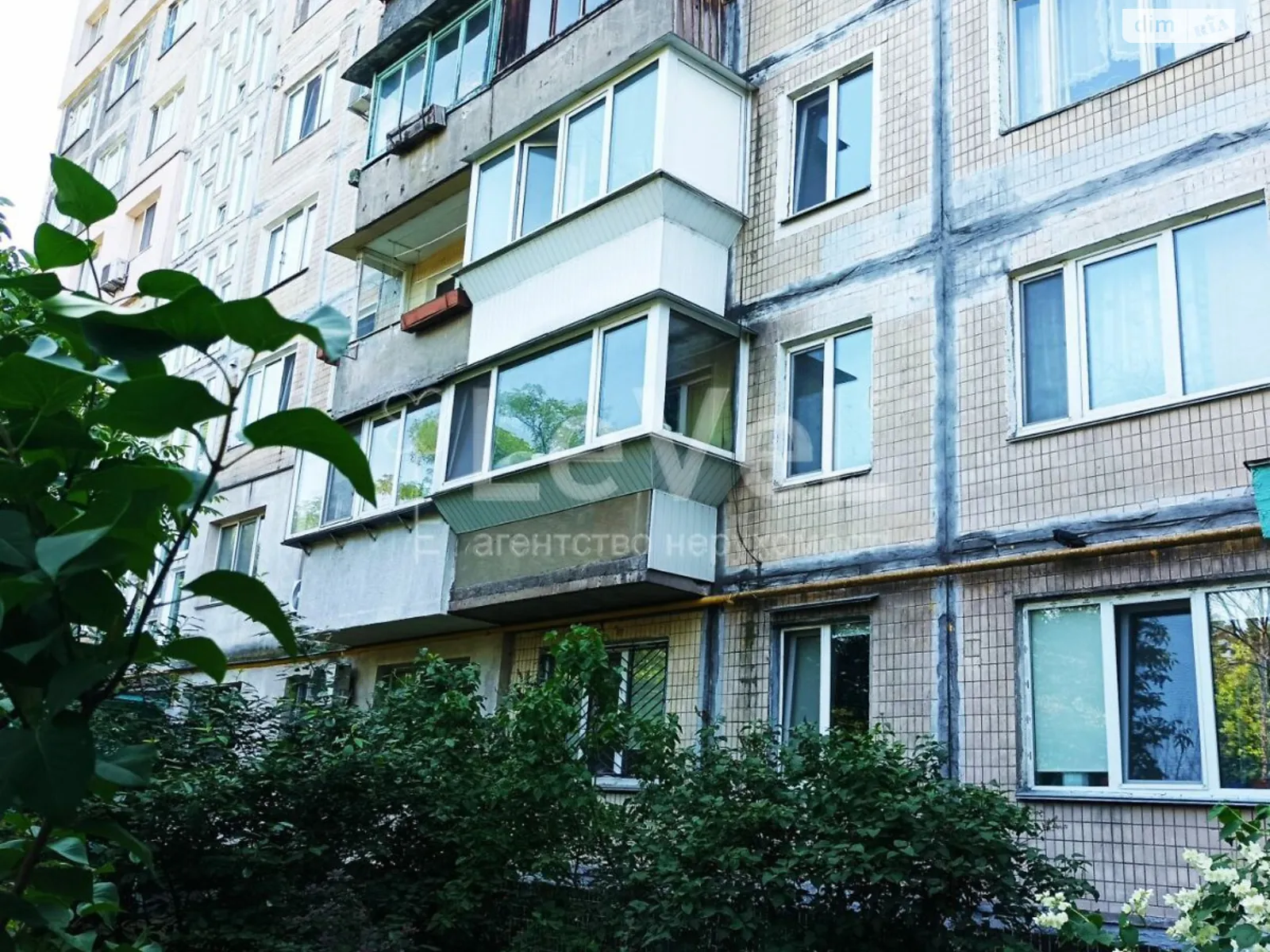 Продается 3-комнатная квартира 62.7 кв. м в Киеве, ул. Космонавта Поповича(Космонавта Волкова), 4 - фото 1