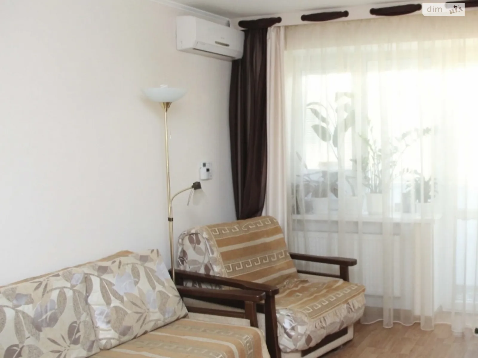 Продается 1-комнатная квартира 30 кв. м в Житомире, ул. Охримова Гора, 6 - фото 1