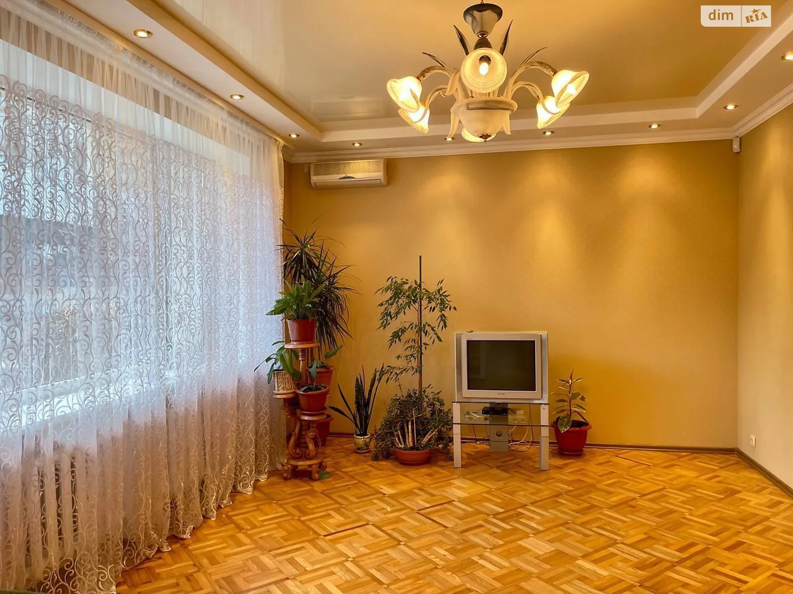 Продається будинок 3 поверховий 281.4 кв. м з каміном, цена: 215000 $ - фото 1