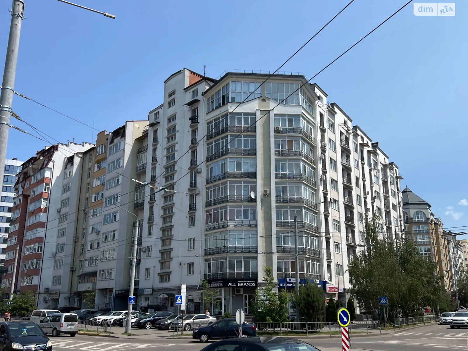 Продается 2-комнатная квартира 62 кв. м в Ивано-Франковске, бул. Южный, 23 - фото 1