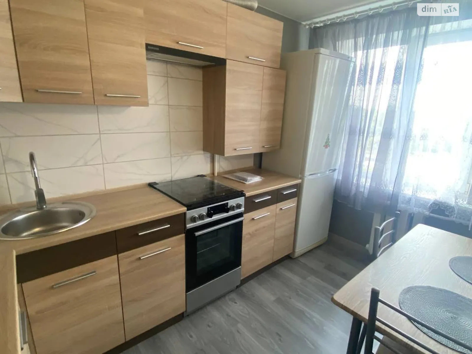 Продається 3-кімнатна квартира 64 кв. м у Дніпрі, мас. Покровський, 5А - фото 1