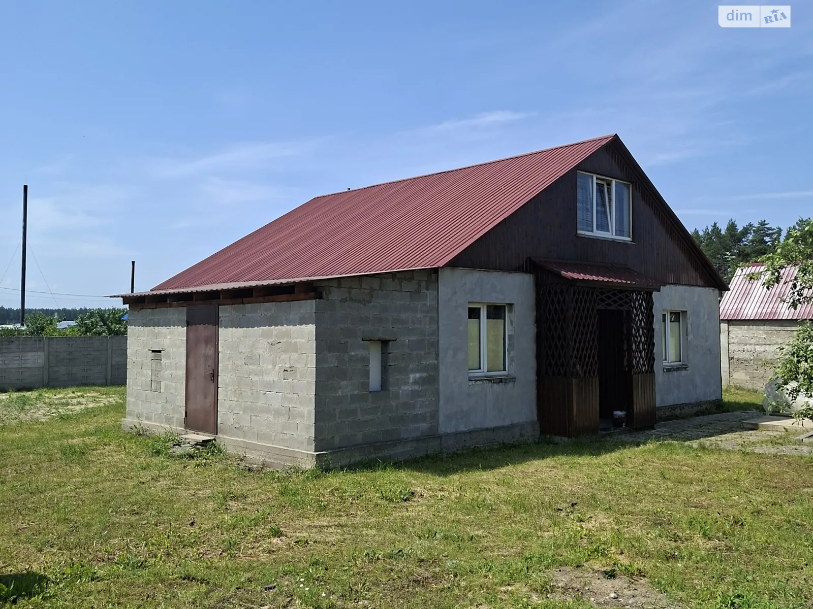 Продается дом на 2 этажа 97 кв. м с камином, цена: 27500 $ - фото 1