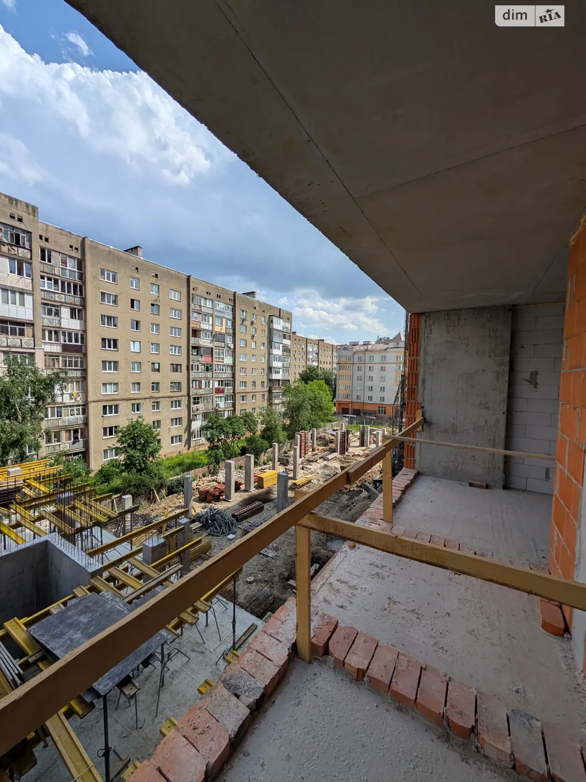 Продається 1-кімнатна квартира 40.9 кв. м у Івано-Франківську, вул. Хоткевича Гната - фото 1