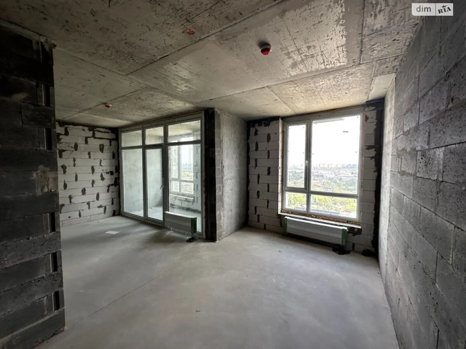 Продается 2-комнатная квартира 72 кв. м в Киеве, Столичное шоссе, 1Б - фото 1