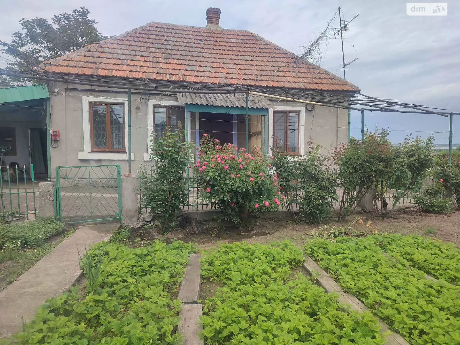 Продается одноэтажный дом 44.5 кв. м с садом, цена: 28000 $ - фото 1