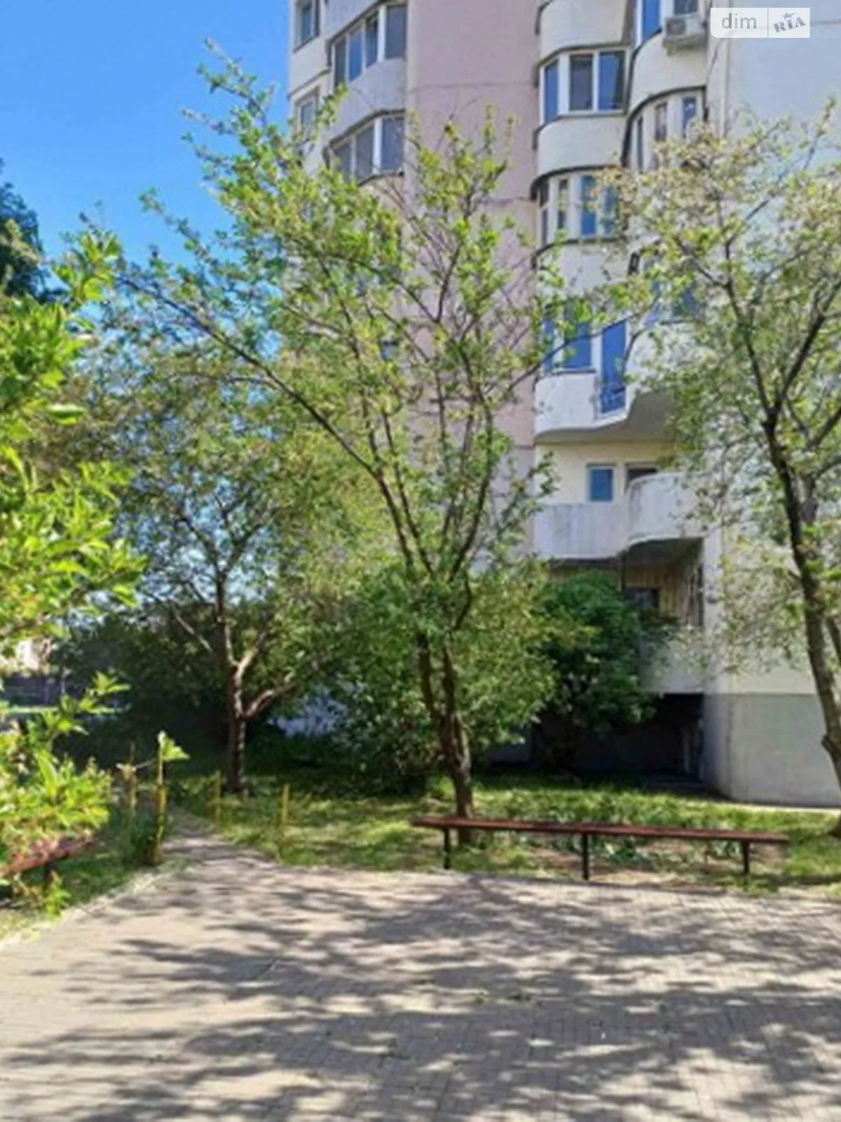 Продається 1-кімнатна квартира 38 кв. м у Одесі, просп. Небесної Сотні, 47/2 - фото 1