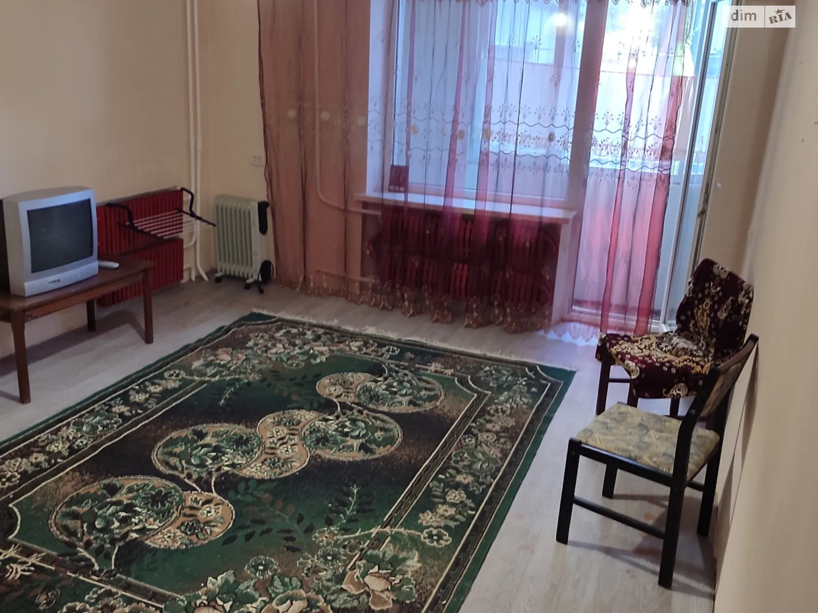 Продается 1-комнатная квартира 41 кв. м в Днепре - фото 1