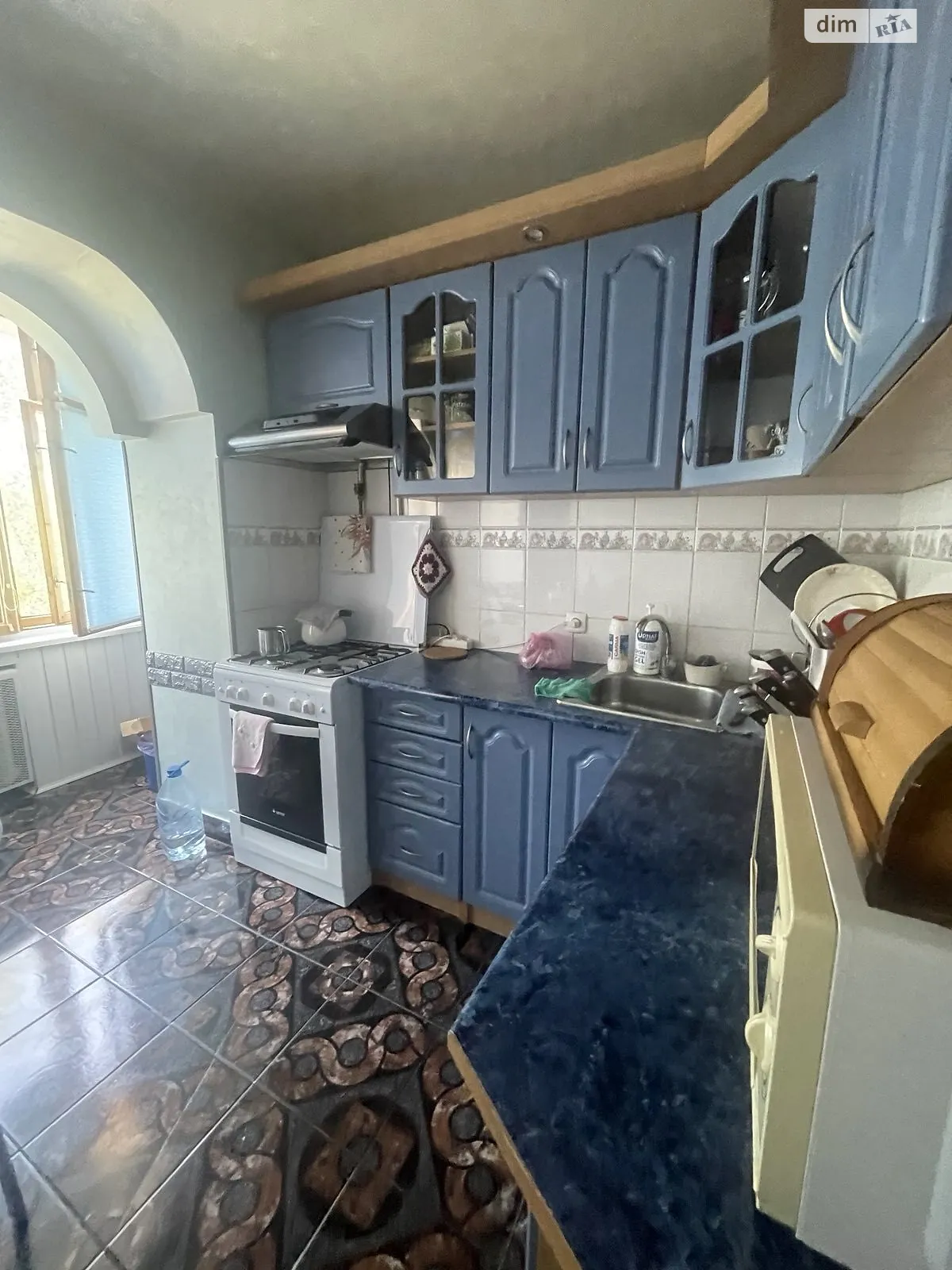 Продается 4-комнатная квартира 105 кв. м в Черновцах - фото 1