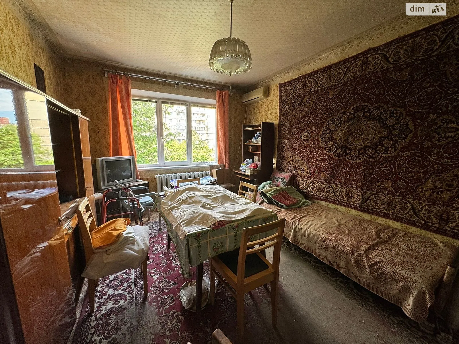 Продается 3-комнатная квартира 65 кв. м в Днепре, просп. Героев - фото 1