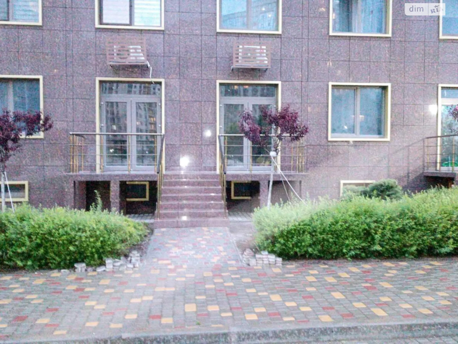Продається приміщення вільного призначення 60 кв. м в 25-поверховій будівлі, цена: 70000 $ - фото 1