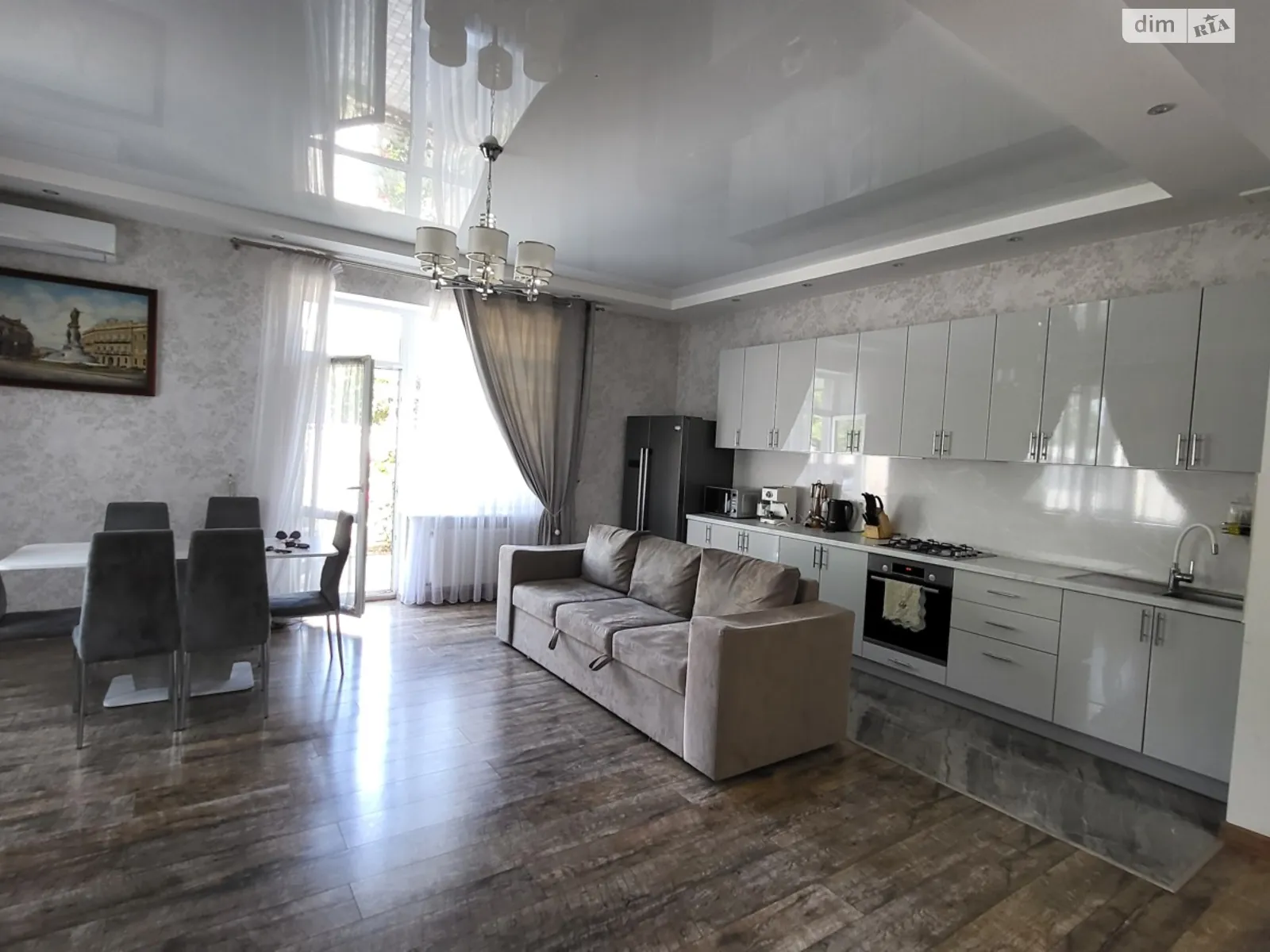 Продається будинок 2 поверховий 140 кв. м з терасою, цена: 220000 $ - фото 1