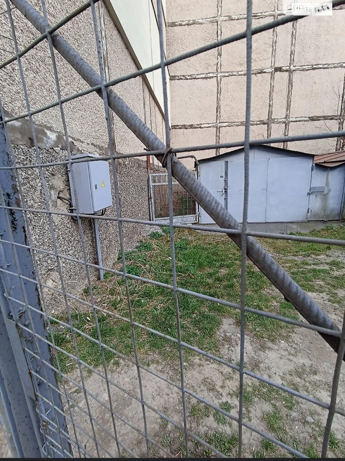 Продається окремий гараж під легкове авто на 24 кв. м, цена: 5200 $ - фото 1