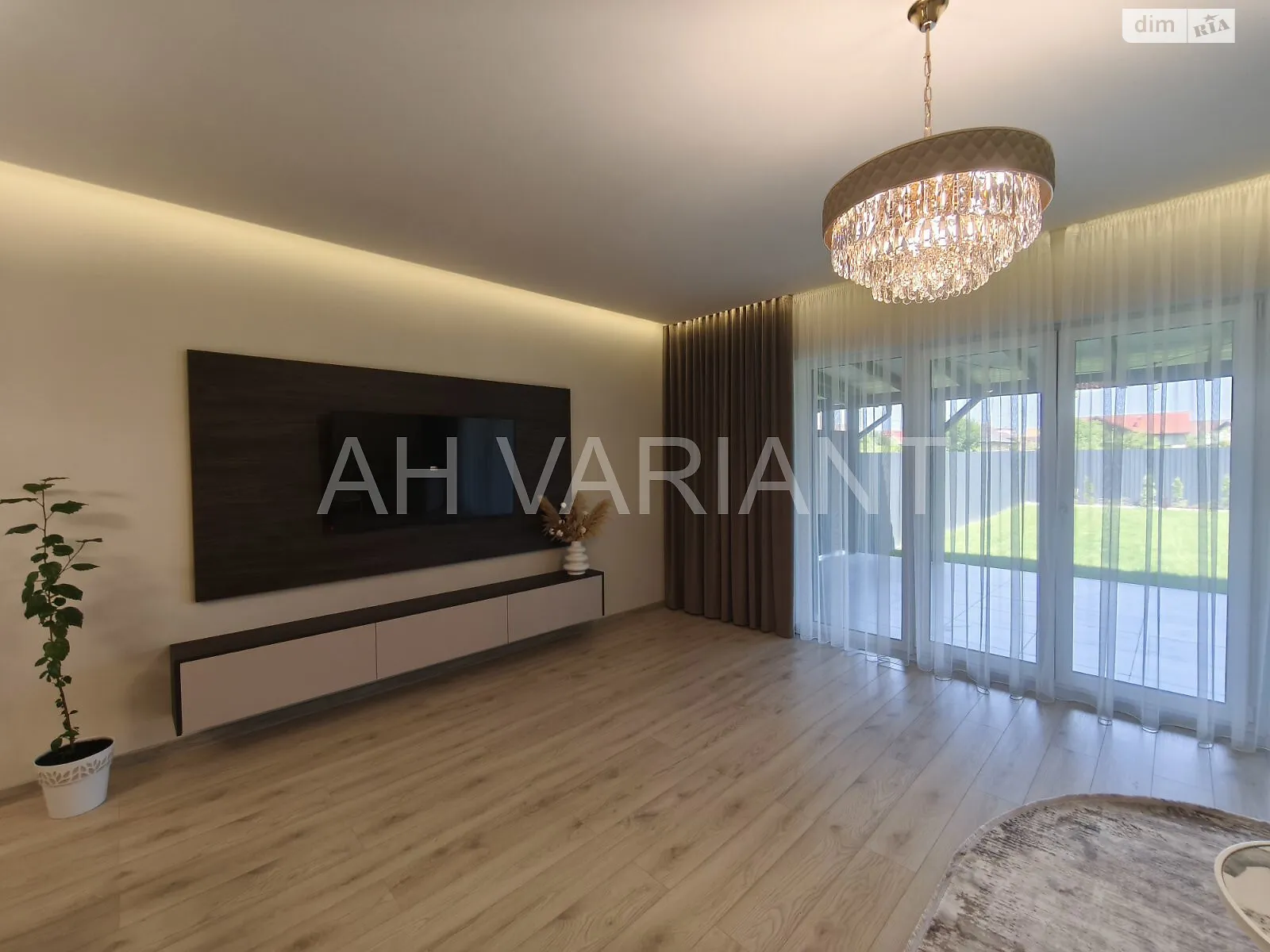 Продається будинок 2 поверховий 135 кв. м з садом, цена: 188000 $ - фото 1