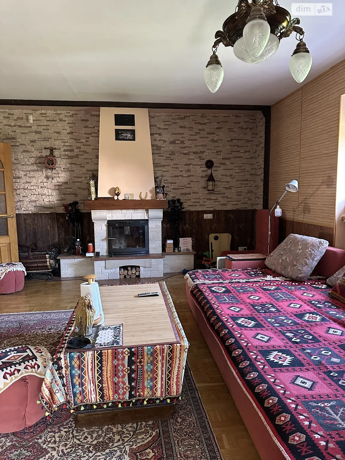 Сдается в аренду дом на 3 этажа 380 кв. м с камином, цена: 69000 грн - фото 1