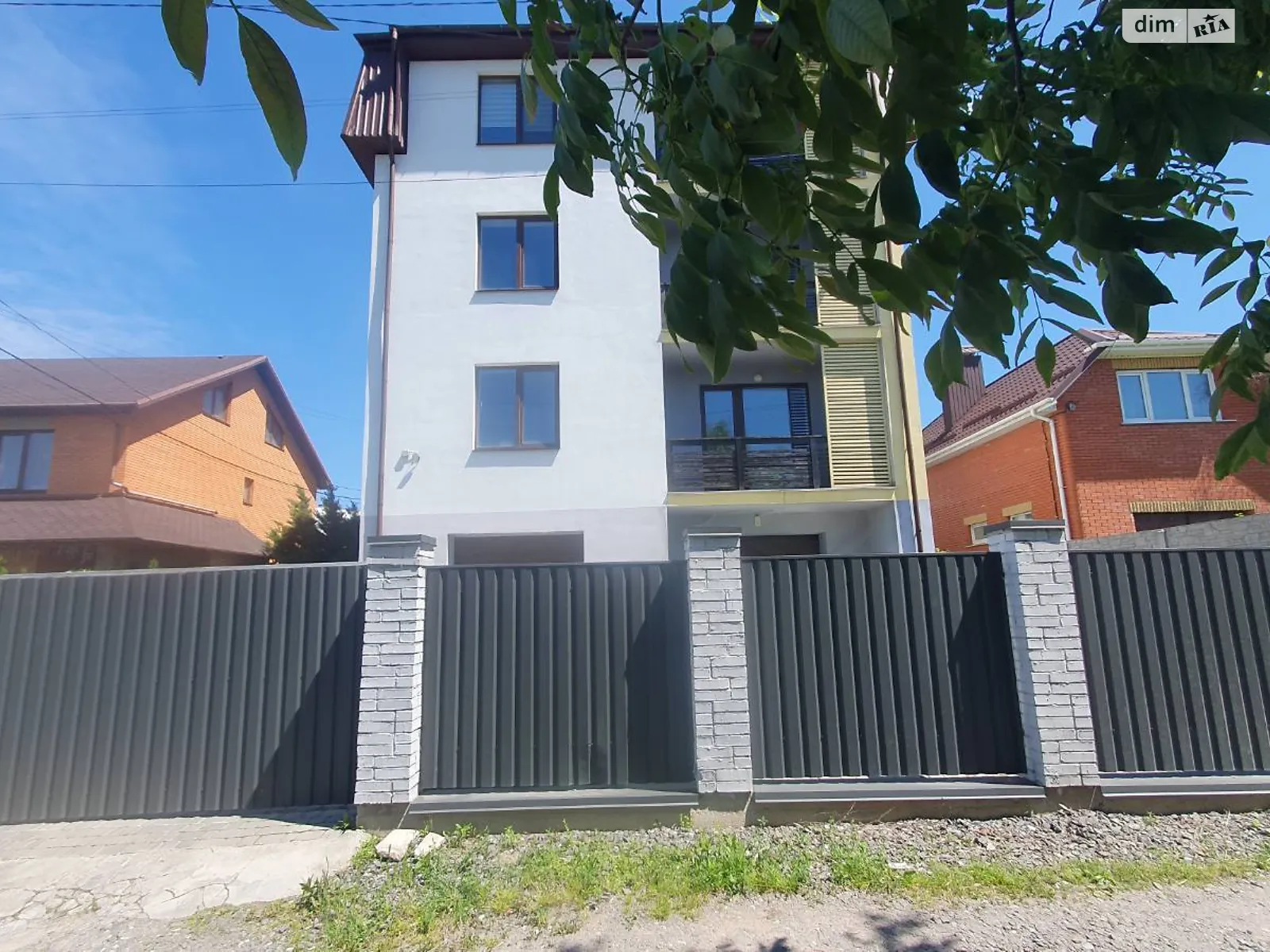 Продается 3-комнатная квартира 84.9 кв. м в Виннице, ул. Ивана Дзюбы(Академика Павлова) - фото 1