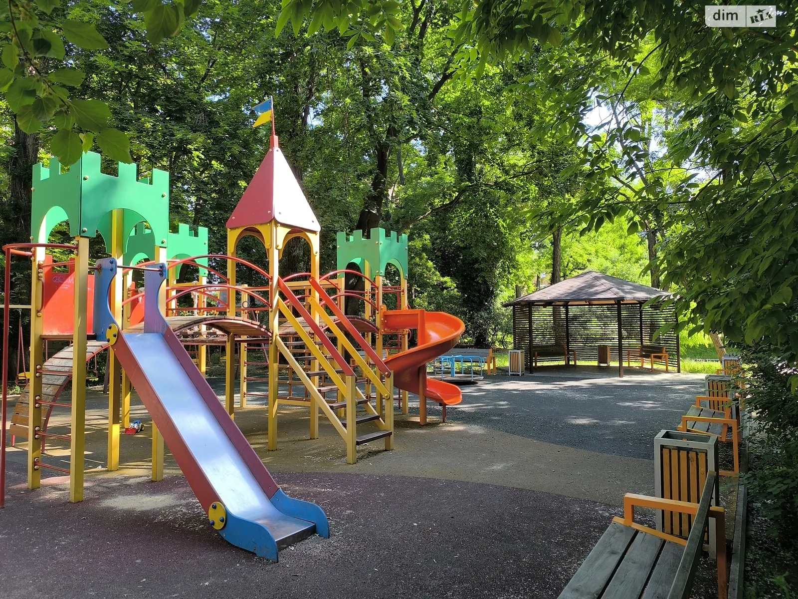 Продається 3-кімнатна квартира 75 кв. м у Одесі, просп. Шевченка - фото 1