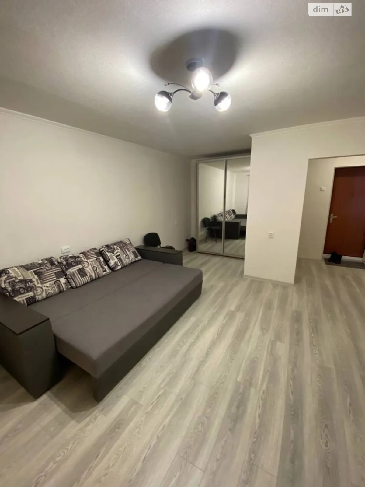 Продается 1-комнатная квартира 40 кв. м в Днепре, цена: 28000 $ - фото 1