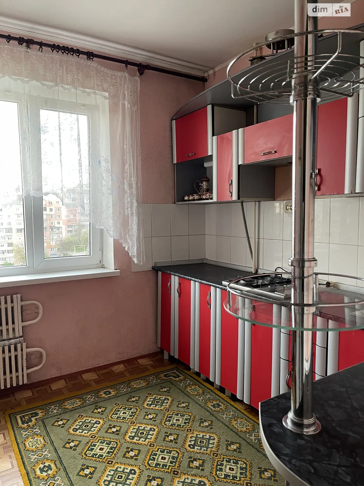 Сдается в аренду 1-комнатная квартира 35 кв. м в Ровно, ул. Коновальца Евгения, 6 - фото 1