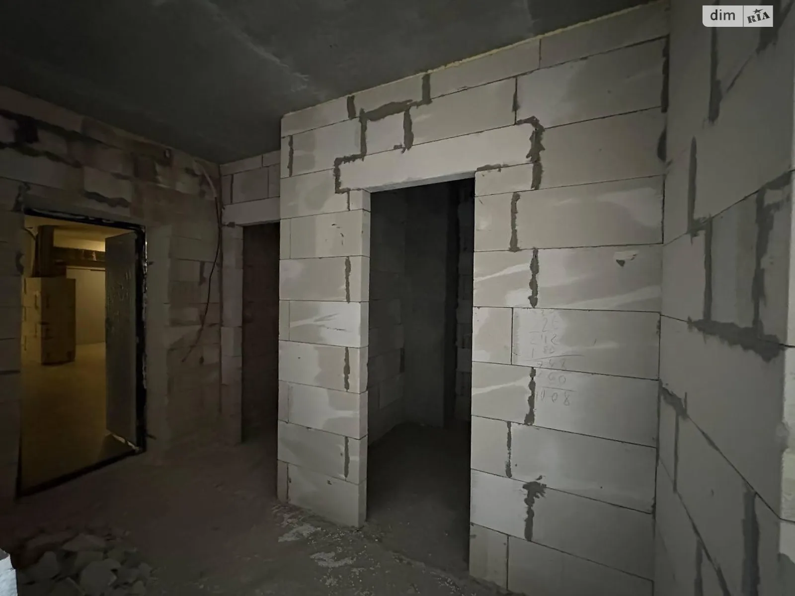 Продается 1-комнатная квартира 50 кв. м в Киеве, ул. Нижний Вал, 27 - фото 1