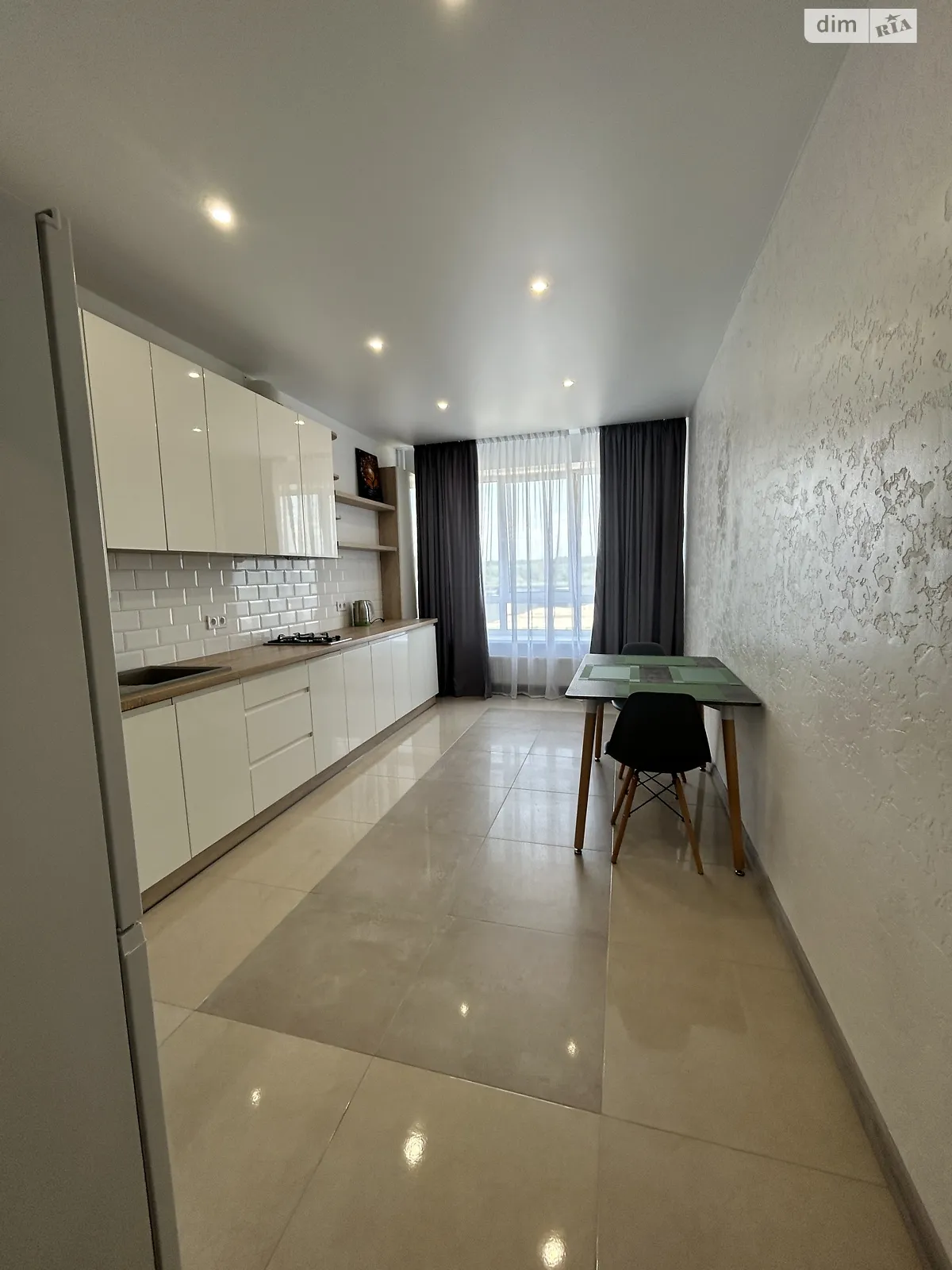 Продается 1-комнатная квартира 40 кв. м в Ирпене, ул. Соборная(ІІІ Интернационала), 2К/14 - фото 1