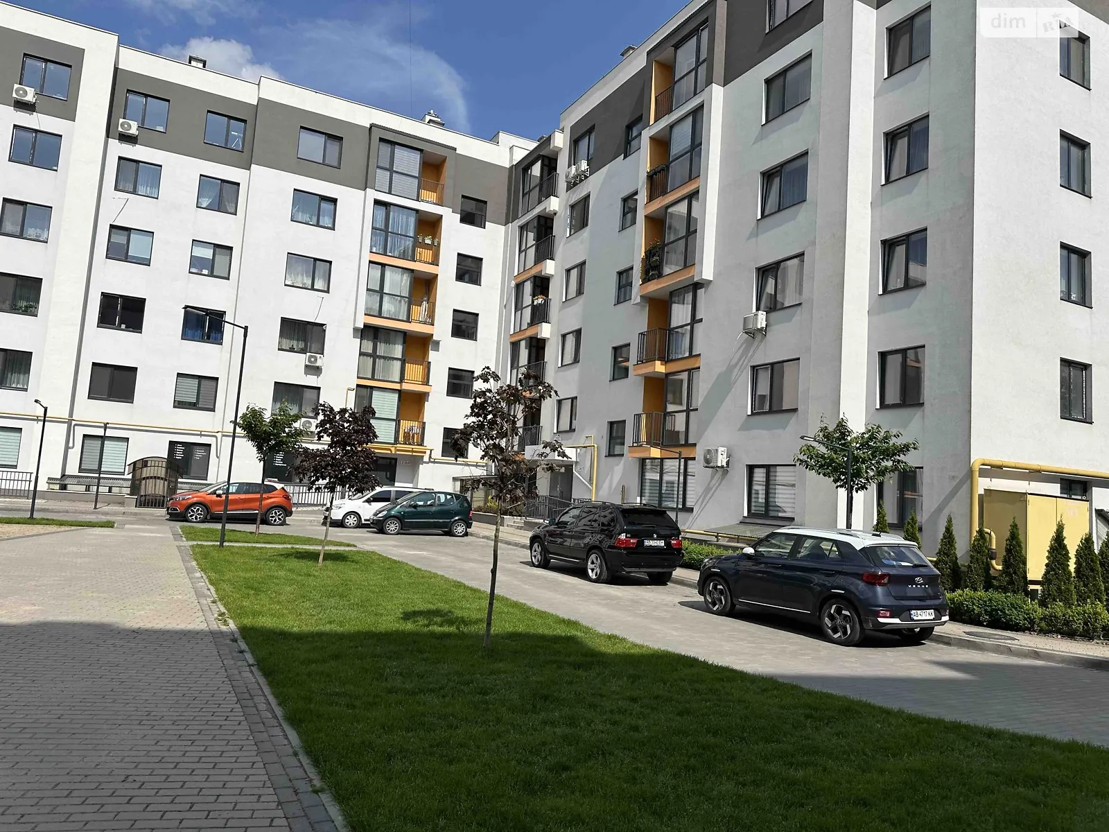 Продается 1-комнатная квартира 45 кв. м в Зарванцах, ул. Рыбацкая - фото 1