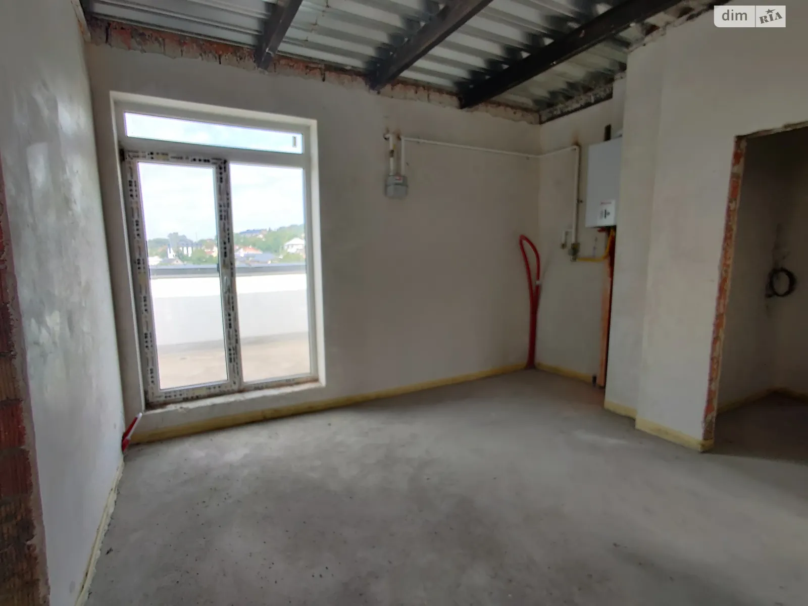 Продается 2-комнатная квартира 68 кв. м в Черновцах, ул. Пумнула Арона, 29 - фото 1