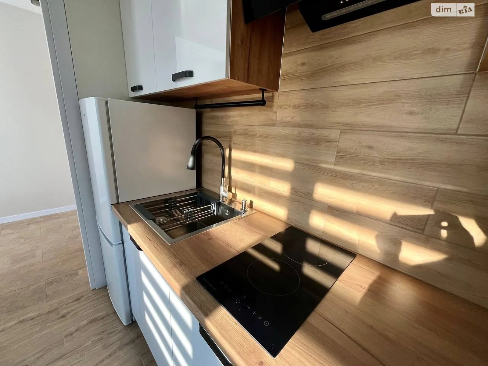 Продається 1-кімнатна квартира 27.4 кв. м у Дніпрі, цена: 32000 $ - фото 1