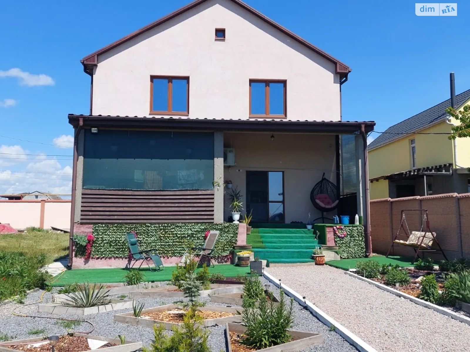 Продается дом на 2 этажа 159.9 кв. м с подвалом, цена: 120000 $ - фото 1