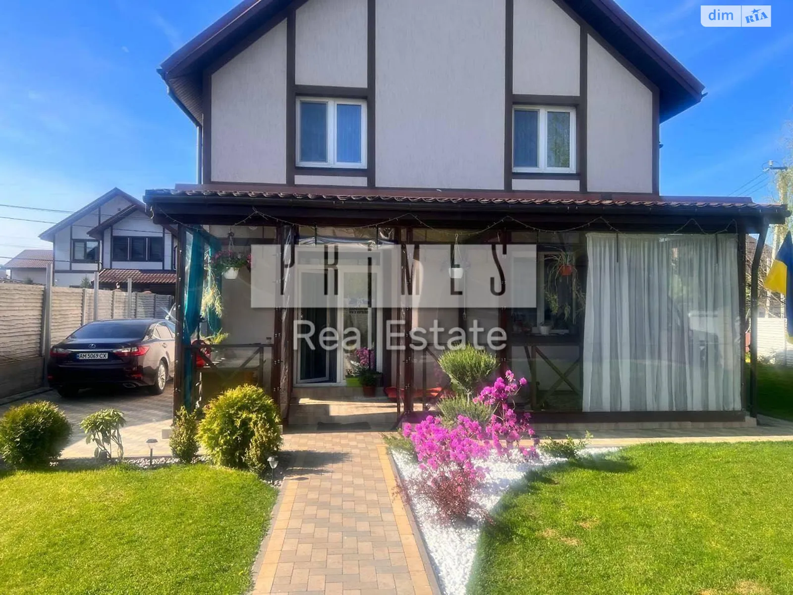 Продается дом на 2 этажа 160 кв. м с бассейном, цена: 220000 $ - фото 1