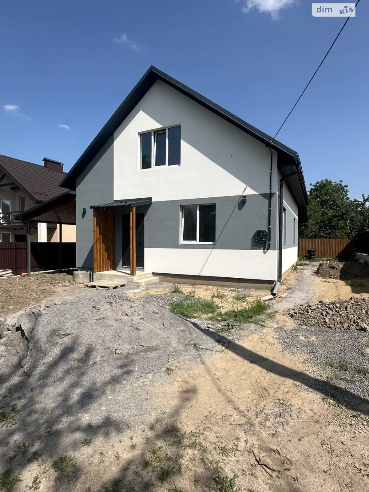 Продается дом на 2 этажа 130 кв. м с мебелью, цена: 77000 $ - фото 1
