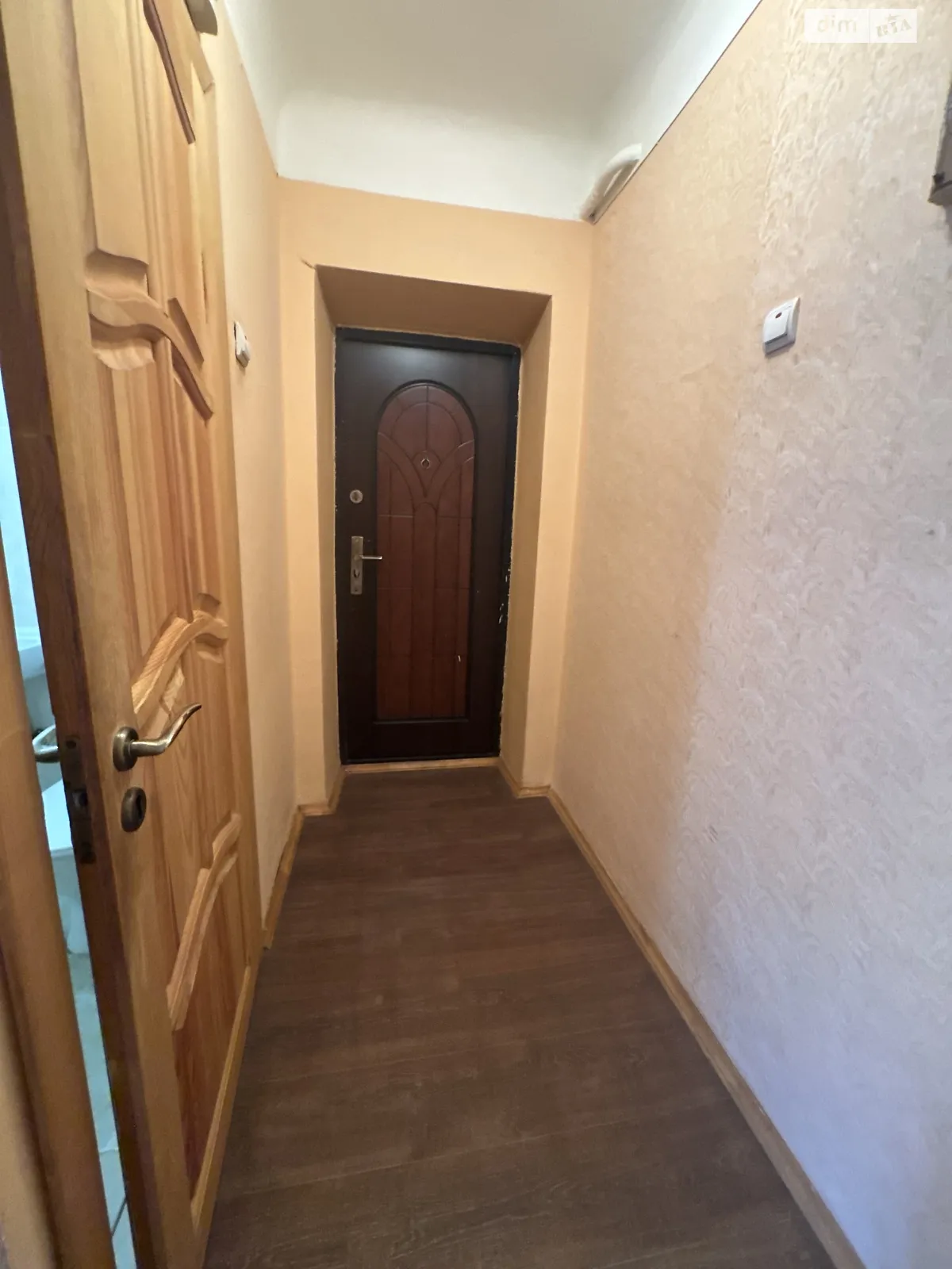 Продается 3-комнатная квартира 55.7 кв. м в Львове, ул. Окружная - фото 1