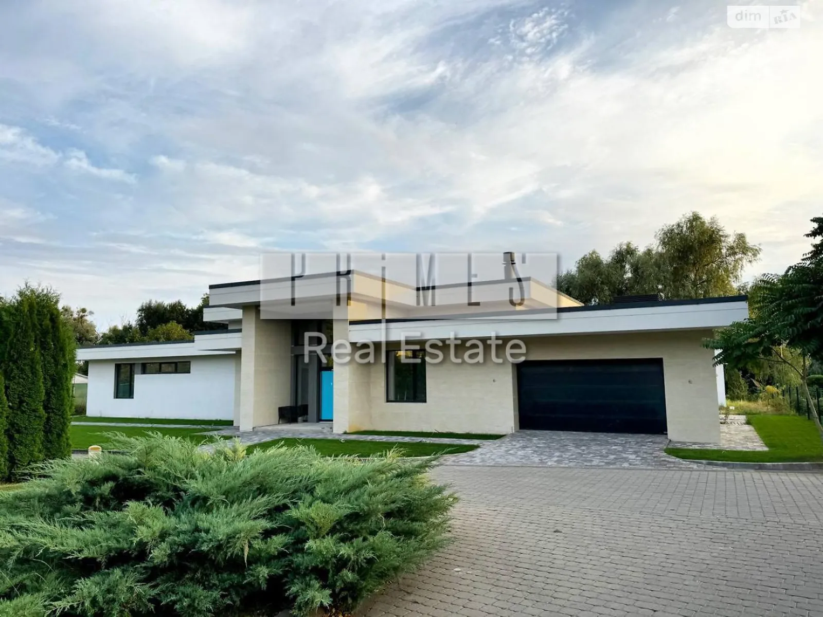 Продається одноповерховий будинок 327 кв. м з гаражем, цена: 850000 $ - фото 1