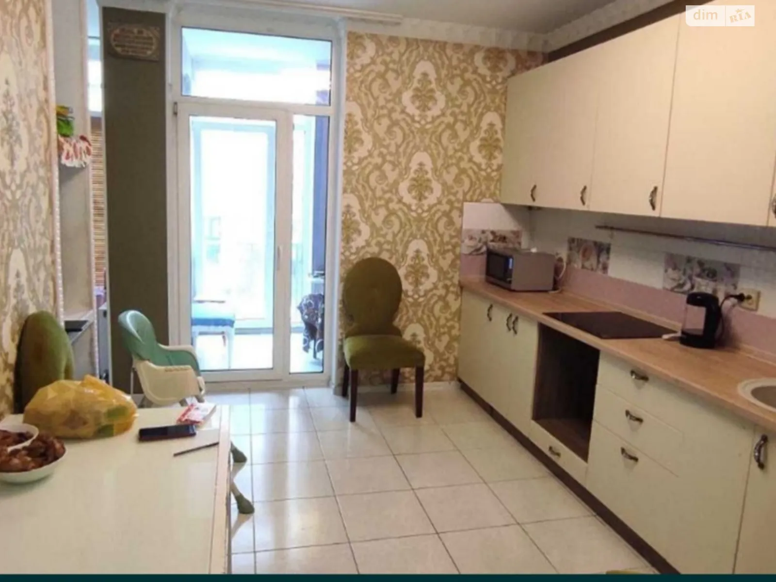 Продается 3-комнатная квартира 88 кв. м в Киеве, ул. Регенераторная, 4 корпус 4 - фото 1