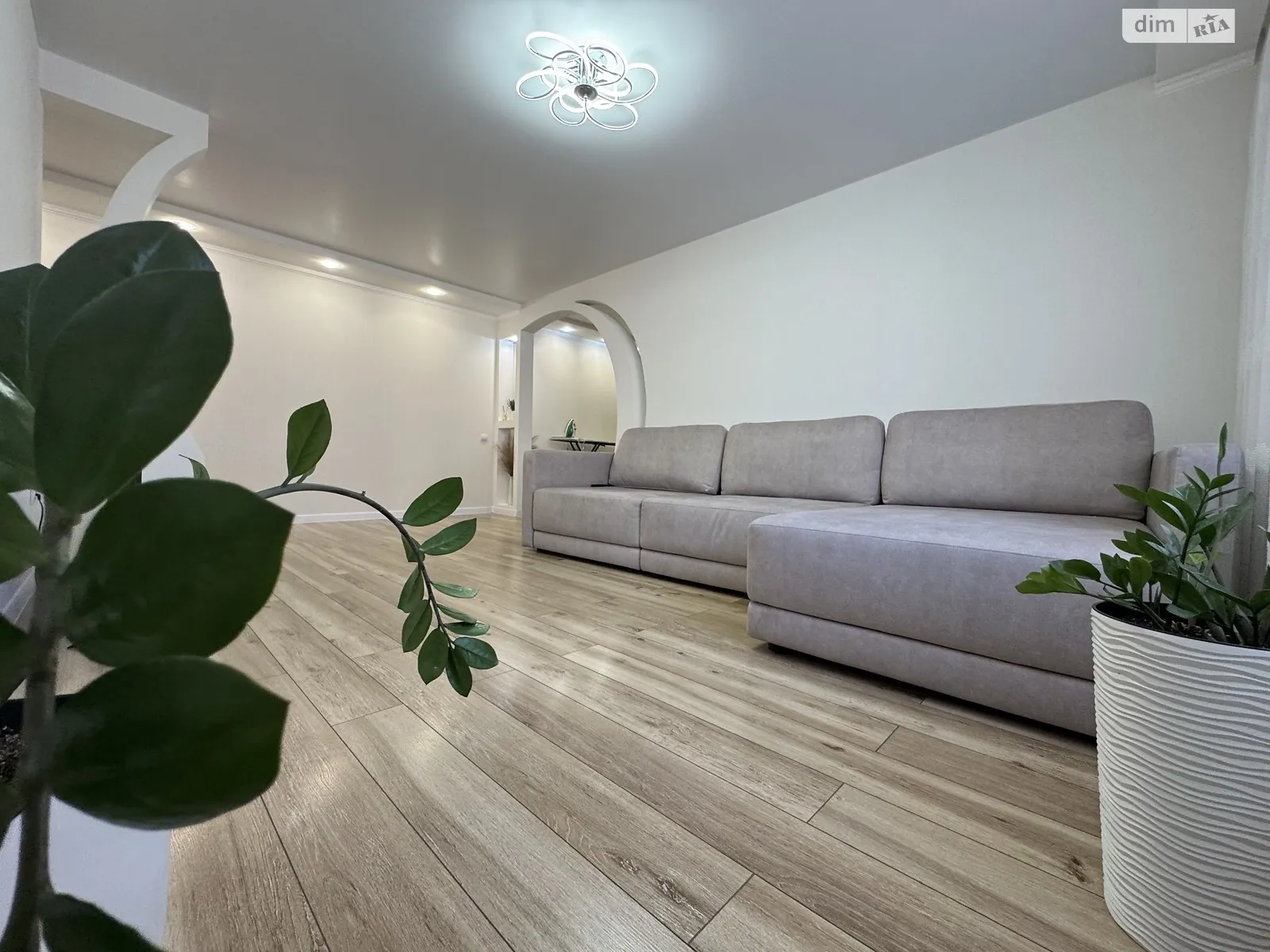 Продается 2-комнатная квартира 64 кв. м в Агрономичном, цена: 72999 $ - фото 1