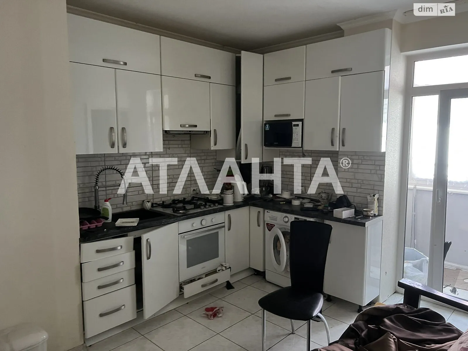 Продается 1-комнатная квартира 60 кв. м в Трускавце, ул. Ивасюка - фото 1