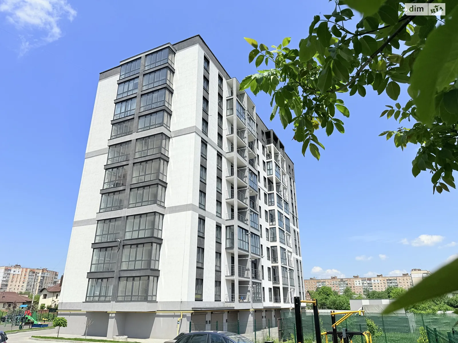 Продается 2-комнатная квартира 69 кв. м в Хмельницком, ул. Транспортная, 11/3 - фото 1