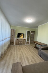 Довгострокова оренда квартири, Львів, р‑н. Личаківський, Круп'ярська вулиця