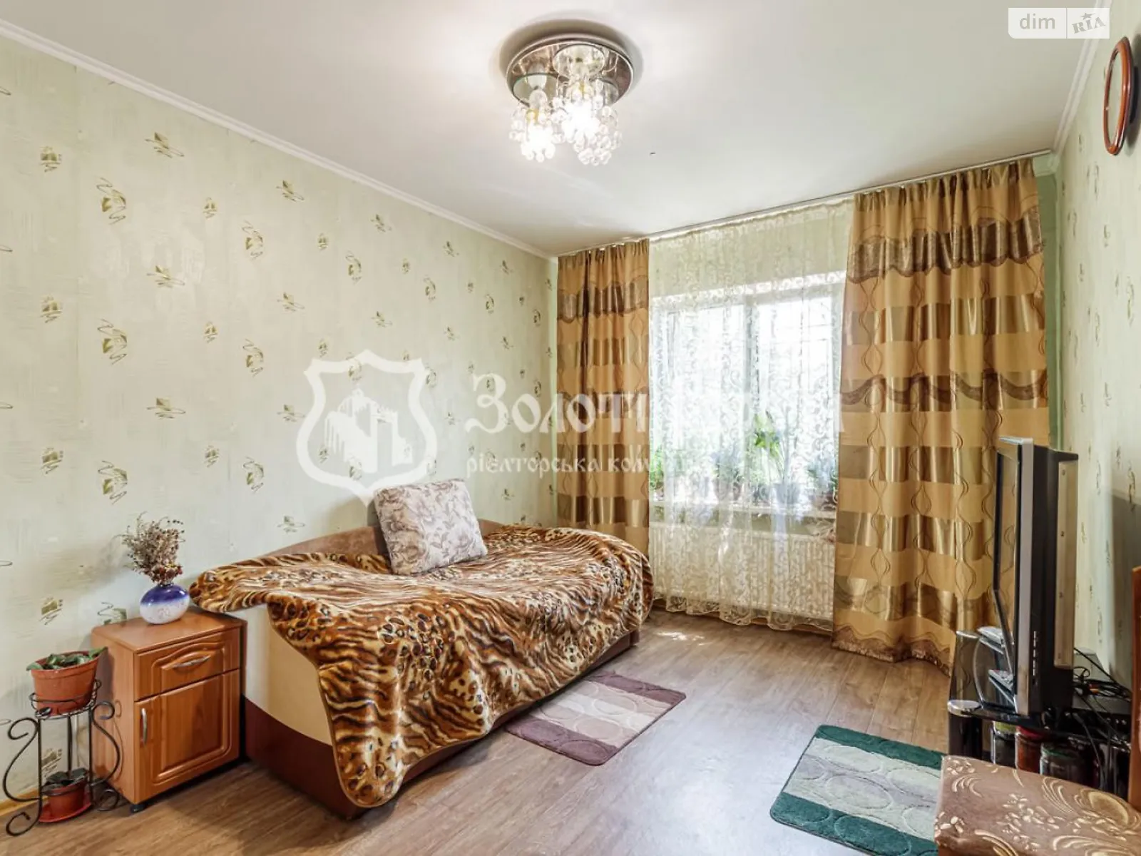 Продається 2-кімнатна квартира 65 кв. м у Києві, вул. Милославська, 2В - фото 1