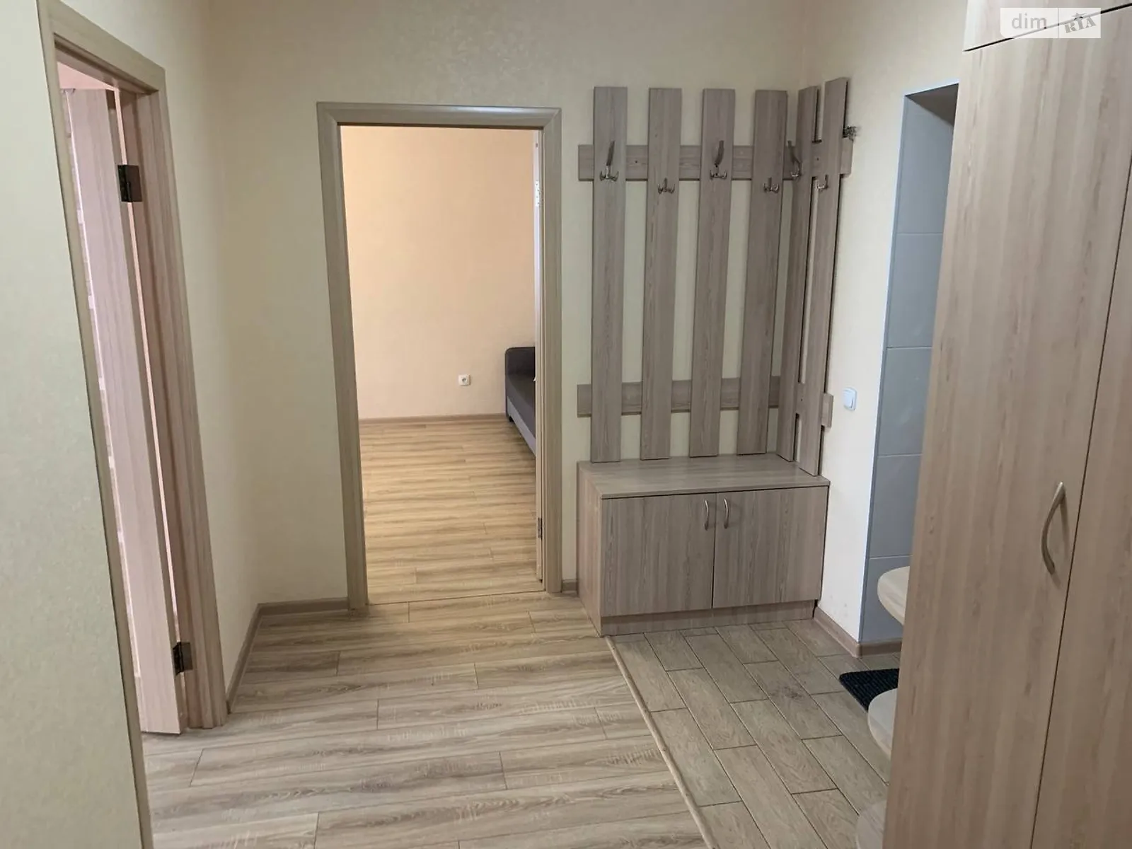 Сдается в аренду 2-комнатная квартира 70 кв. м в Хмельницком, ул. Староміська, 52Б - фото 1