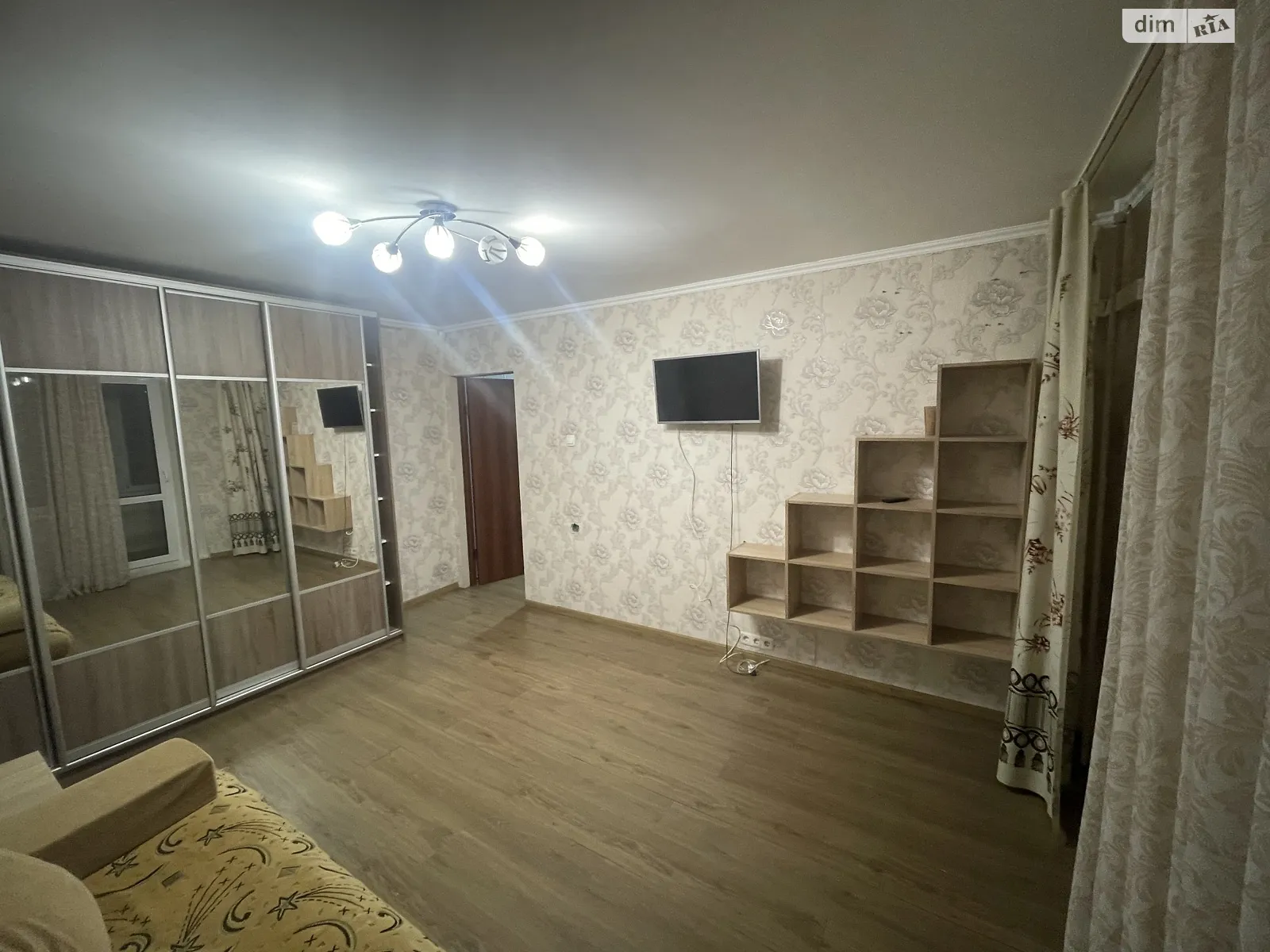 Сдается в аренду 2-комнатная квартира 52 кв. м в, цена: 10800 грн - фото 1