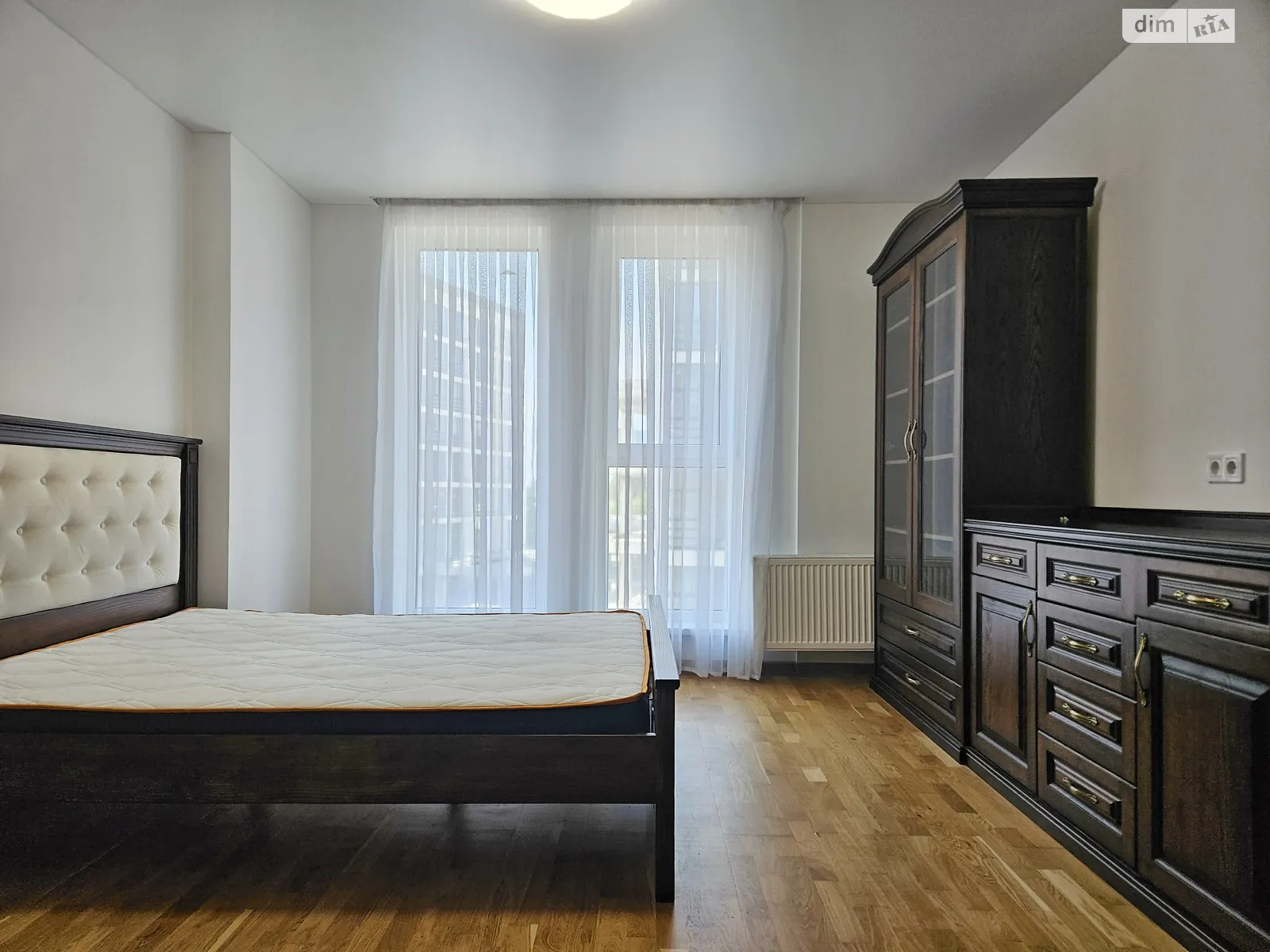 Продается 2-комнатная квартира 62.5 кв. м в Львове, ул. Железнодорожная - фото 1