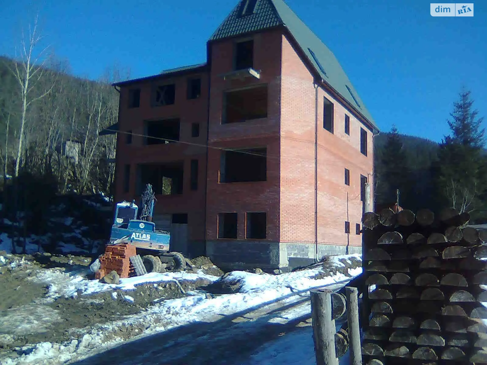 Продается объект сферы услуг 570 кв. м в 4-этажном здании, цена: 199500 $ - фото 1