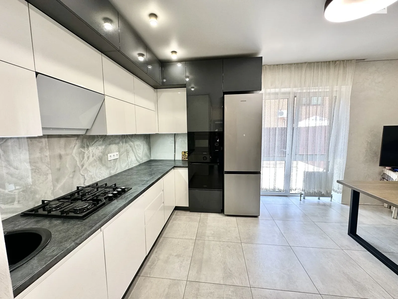 Продается дом на 2 этажа 91 кв. м с балконом, цена: 115000 $ - фото 1