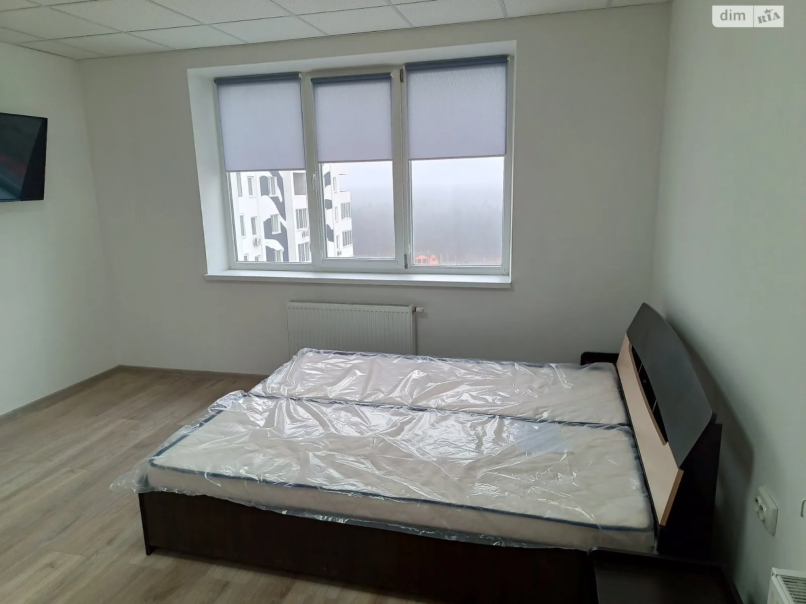 Сдается в аренду 1-комнатная квартира 64 кв. м в Броварах, ул. Павла Чубинского, 9А - фото 1