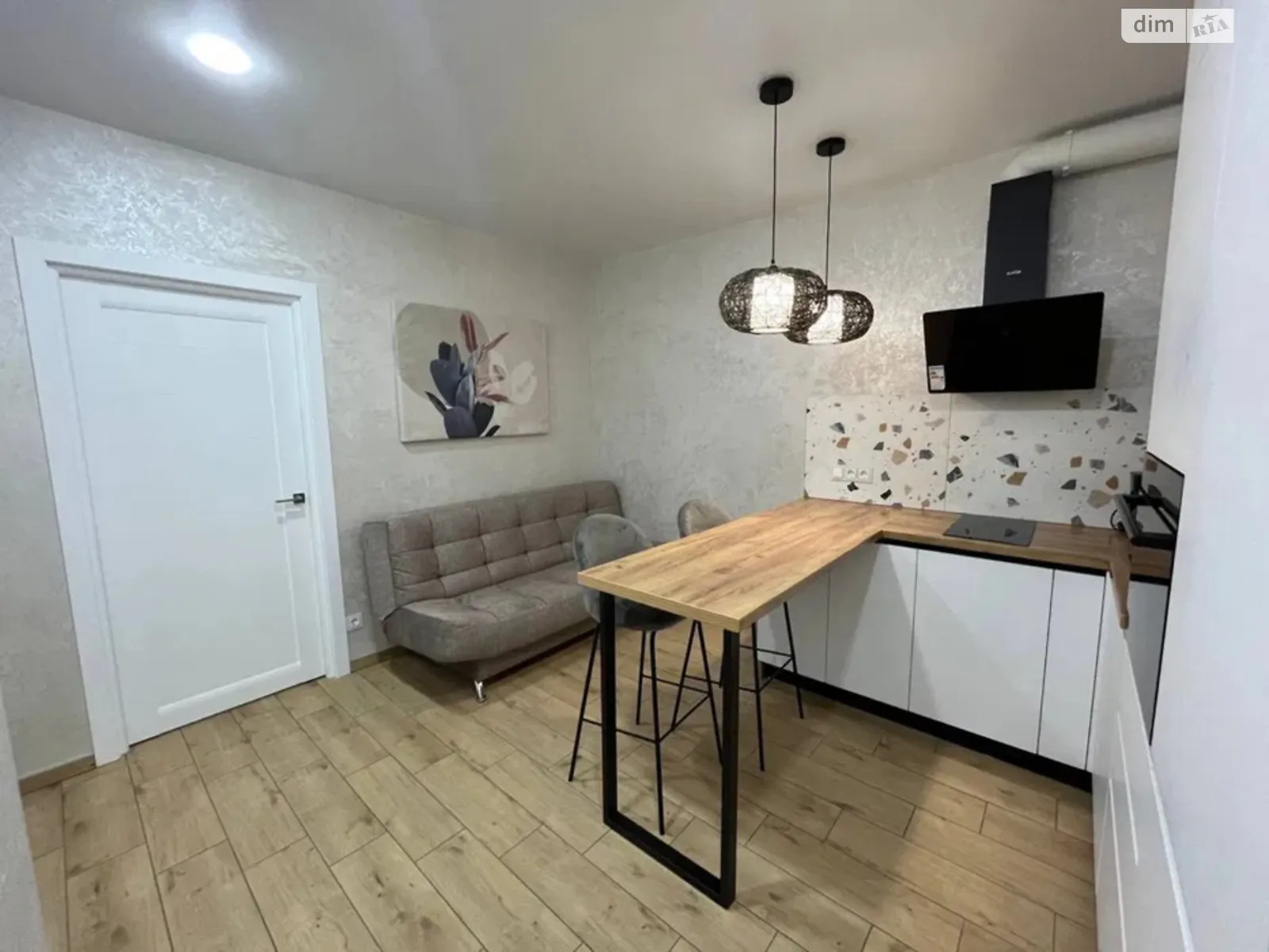 Сдается в аренду 2-комнатная квартира 45 кв. м в Днепре, ул. Космическая, 5 - фото 1