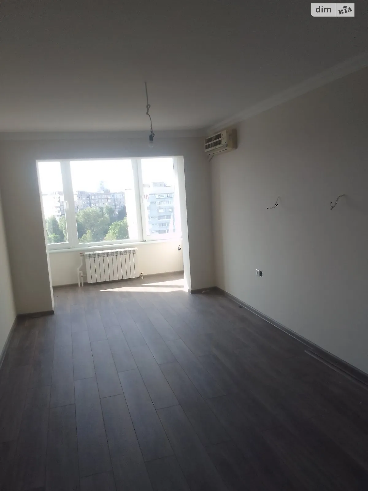 Продається 2-кімнатна квартира 70 кв. м у Дніпрі, бул. Слави, 8 - фото 1