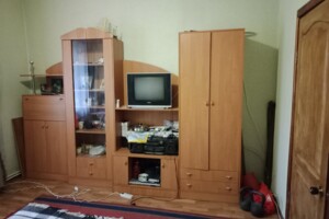 Продажа квартиры, Днепропетровская, Кривой Рог, Ветеранов Труда улица, дом 25