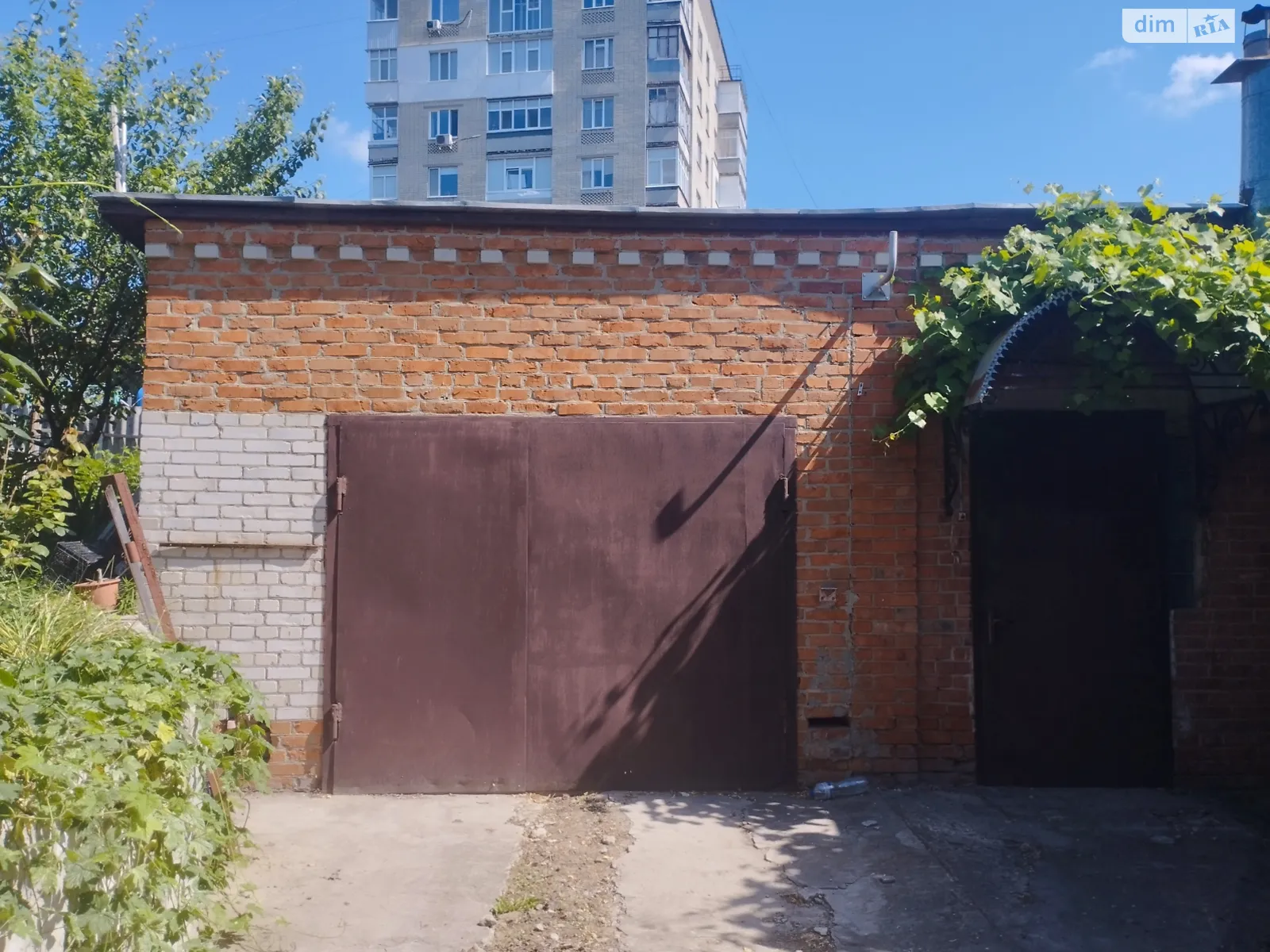Продается часть дома 62 кв. м с садом, цена: 30000 $ - фото 1