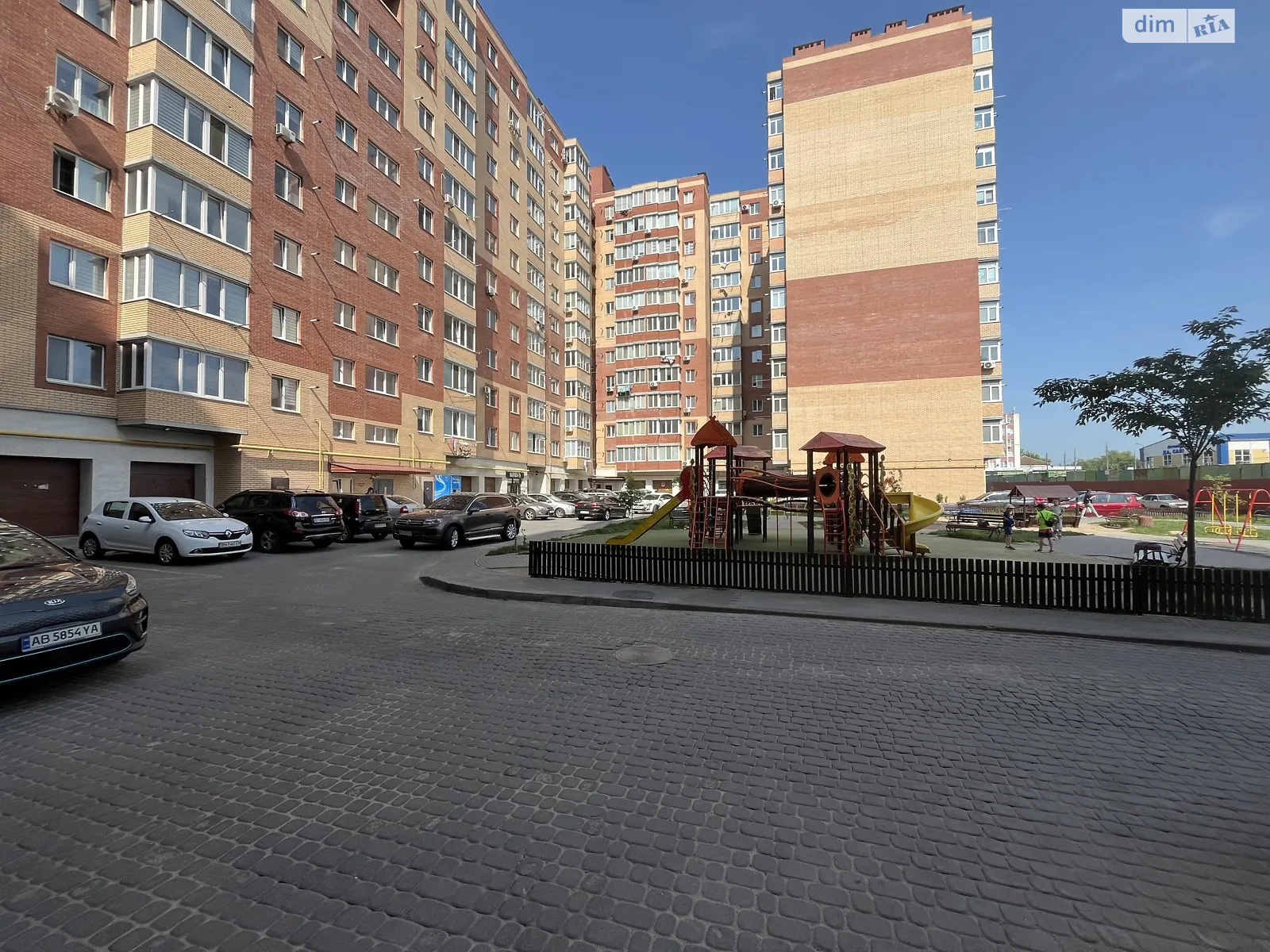 Продается 1-комнатная квартира 60.1 кв. м в Виннице, ул. Академика Янгеля - фото 1